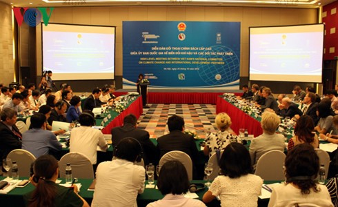 Reafirma Vietnam disposición para adaptarse al cambio climático por el desarrollo sostenible
