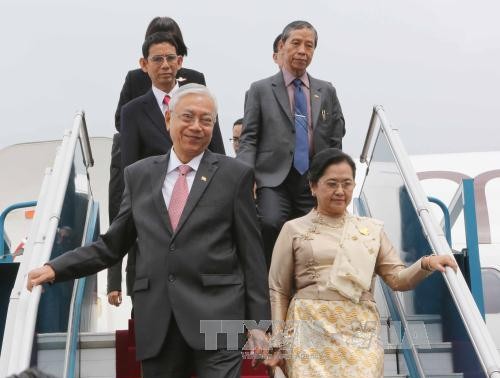 Inicia presidente birmano visita oficial a Vietnam