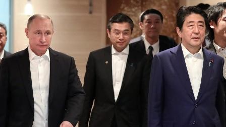 Rusia y Japón conversan sobre plan de cooperación económica