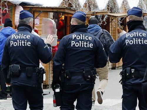 Bélgica detiene a jóvenes sospechosos de realizar ataques terroristas en Navidad