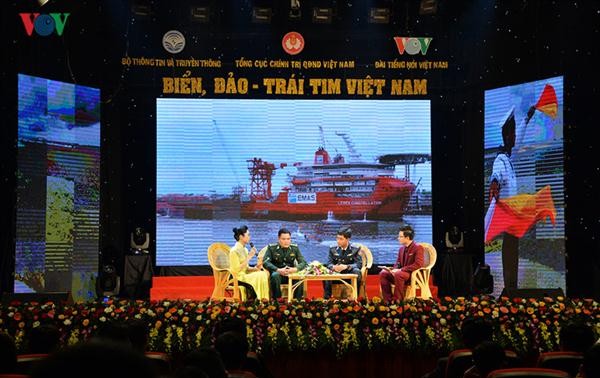 Conectan soldados marítimos vietnamitas con pobladores en tierra firme