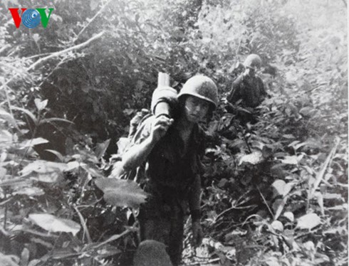 Veteranos estadounidenses de la guerra en Vietnam visitan país indochino