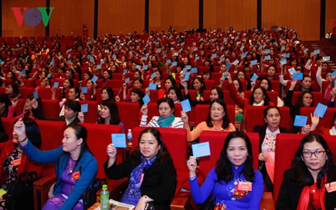 Buscan mejorar la preparación profesional de las trabajadoras vietnamitas