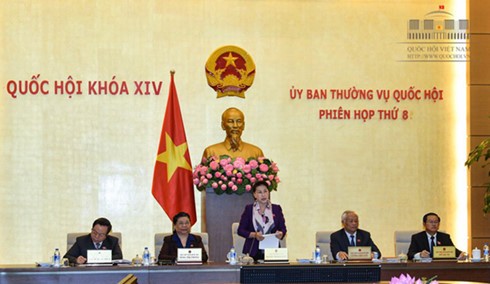 Parlamento vietnamita verificará y reajustará cinco proyectos de leyes