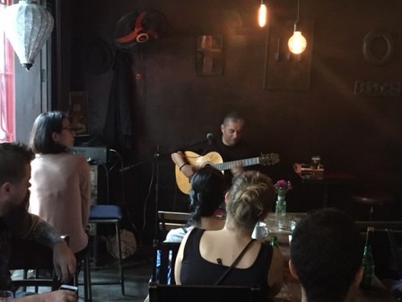 Guitarrista español Jesús Morente presenta su arte en Hanoi 