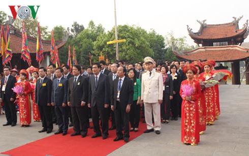 Conmemoran en Vietnam actividades en honor a las raíces