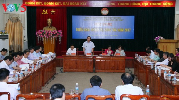 Promueven uso de productos domésticos entre la población vietnamita