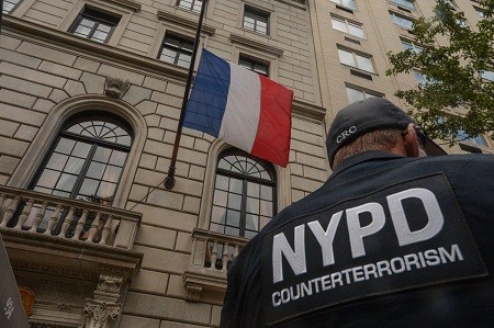 Evacuado consulado francés en Nueva York ante amenazas terroristas