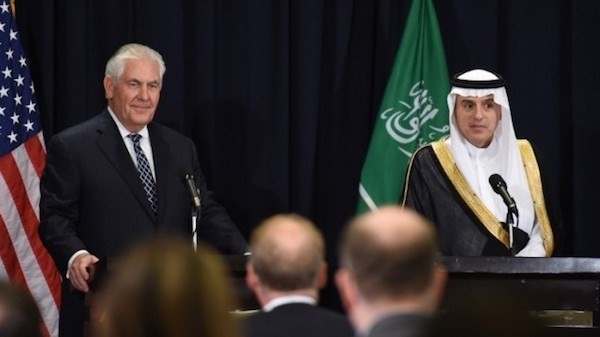 Arabia Saudita y Estados Unidos firman convenios de 380 mil millones de dólares