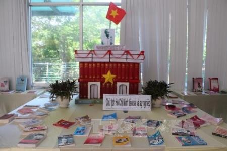 Conmemoran el Día de la Independencia de Vietnam 