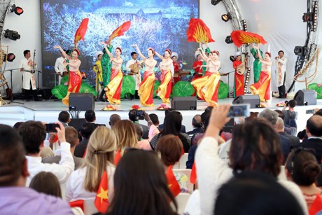 Celebran el Día Nacional de Vietnam en el marco de la Exposición Mundial en Astaná