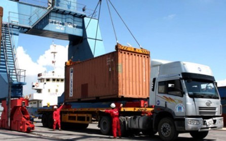 Vietnam por promocionar el servicio logístico nacional