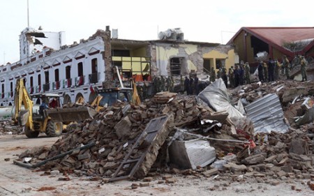 Decretan tres días de luto por las víctimas del terremoto en México 