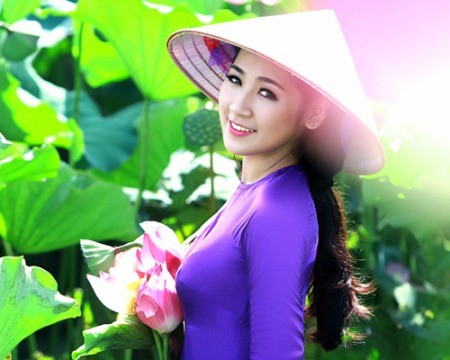 Melodías que honran la belleza de las mujeres vietnamitas