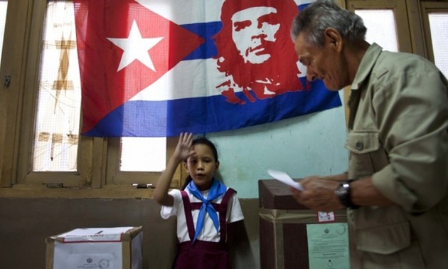 Oficializan en Cuba la elección de los delegados en la primera vuelta de los comicios