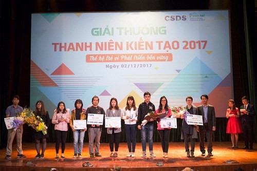 Entregan los premios a los finalistas del concurso Juventud Emprendedora 2017