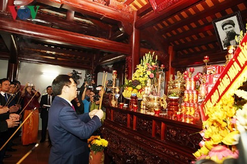  Rememoran el mérito de Phan Boi Chau con la revolución y la cultura de Vietnam