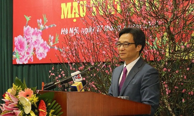 Ponderan aportes de la prensa vietnamita al desarrollo nacional