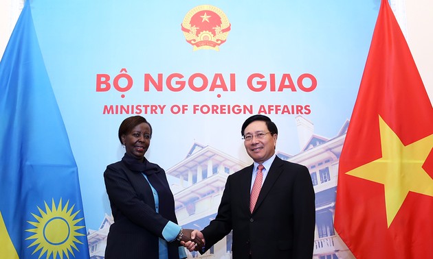 Vietnam ratifica su interés de fortalecer relaciones con Ruanda
