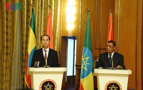 Presidente vietnamita visita Etiopía