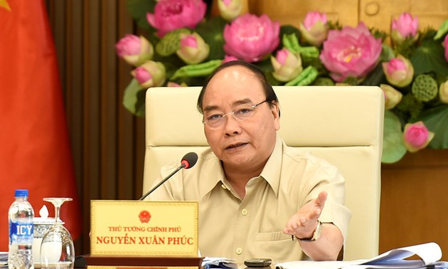 Gobierno vietnamita analiza 10 temas importantes para el desarrollo del país