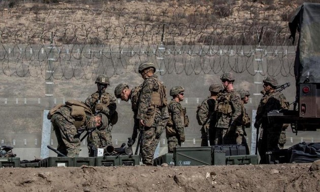 Estados Unidos enviará más militares a la frontera con México