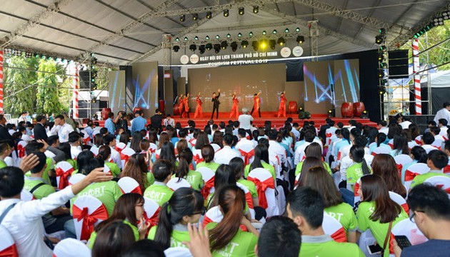 Jornada de Turismo en Ciudad Ho Chi Minh atrae a una participación numerosa 