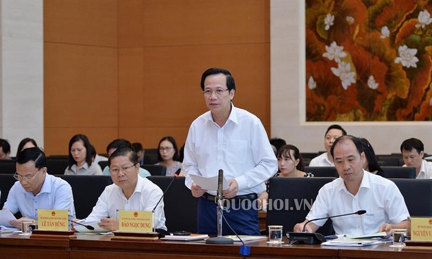 Diputados vietnamitas revisan atención a ancianos y personas discapacitadas