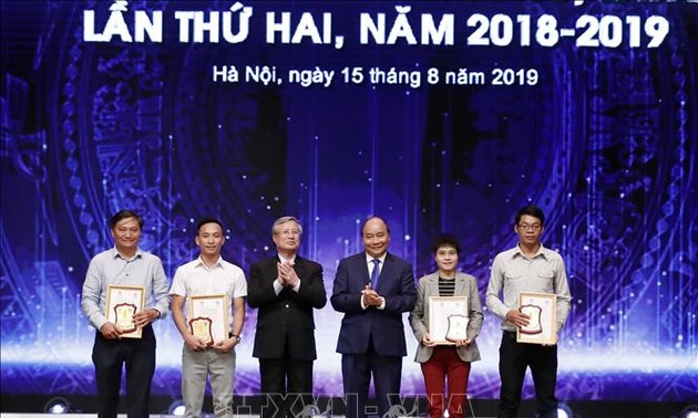 Destacan contribuciones de la prensa en la lucha anticorrupción en Vietnam
