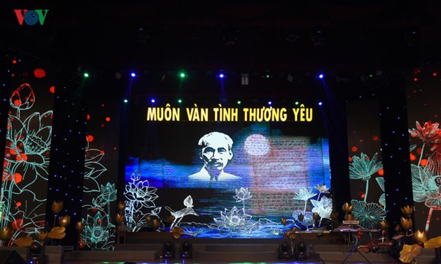 Presentan programa “Inmenso amor” en memoria del presidente Ho Chi Minh
