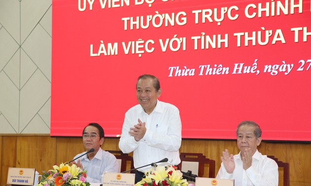 Vicepremier vietnamita trabaja en Thua Thien-Hue