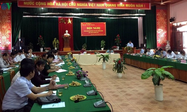 Distritos montañosos de Quang Nam se unen para superar la pobreza
