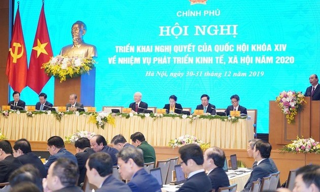 Vietnam resuelto a impulsar el desarrollo económico en 2020