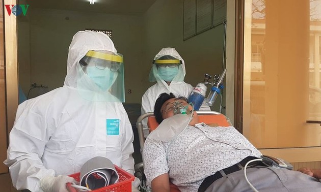 Proponen dar seguro social y médico a los pacientes y aislados por el Covid-19 en Vietnam