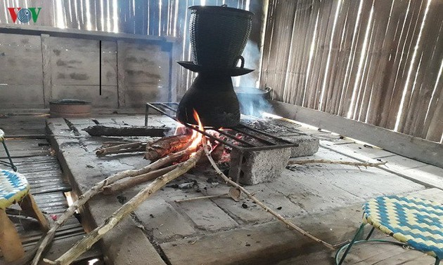 El horno de leña tradicional de la etnia Thai y su significado