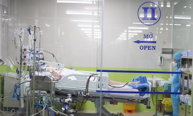 Empeñado proceso de curación de un paciente extranjero en Vietnam