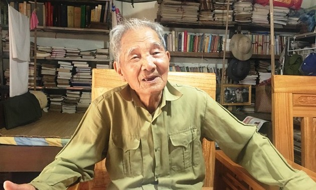 Nong Viet Toai, un escritor de las zonas montañosas de Viet Bac