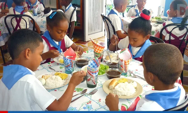 Rusia dona a Cuba cinco millones de dólares en apoyo a la alimentación escolar