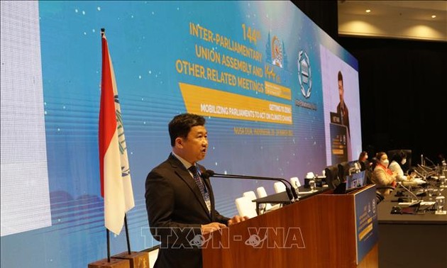 Vietnam contribuye al éxito de la 144 Asamblea General de la Unión Interparlamentaria