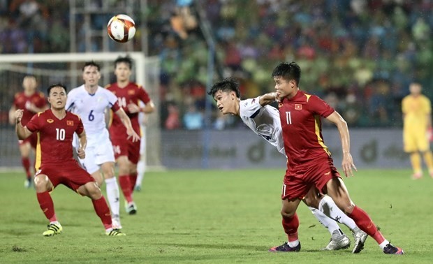 Fútbol masculino de Vietnam empata ante Filipinas en su segundo partido en SEA Games 31