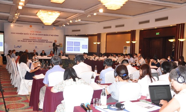 Expertos internacionales recomiendan a Vietnam crear agencia administradora independiente de deudas públicas