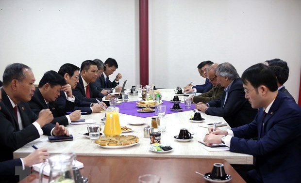 Delegación del Partido Comunista de Vietnam efectúa visita de trabajo a Chile