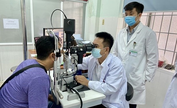Médico vietnamita recibe Premio de Prevención de Ceguera de la región de Asia-Pacífico
