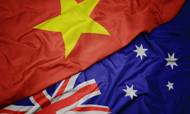Líderes vietnamitas felicitan a homólogos australianos por medio siglo de relaciones diplomáticas