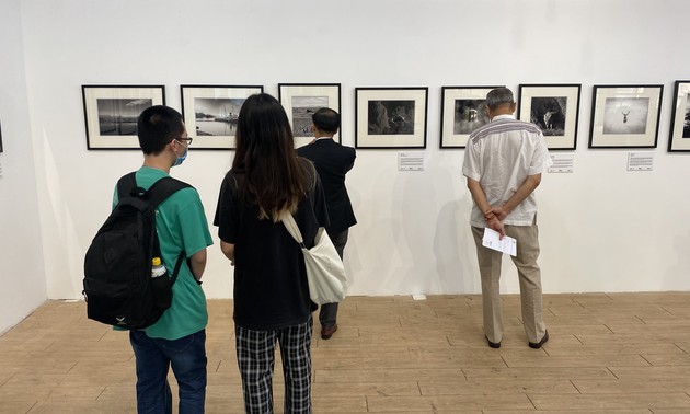 Inauguran exposición de arte sobre la cultura argentina en Hanói