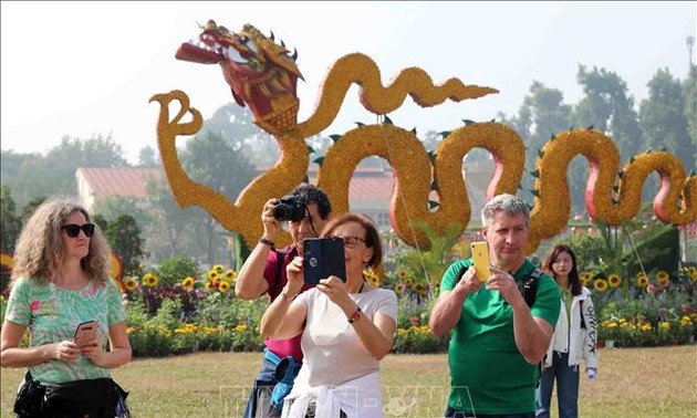 Visitas internacionales a Vietnam suman 5,5 millones en seis meses