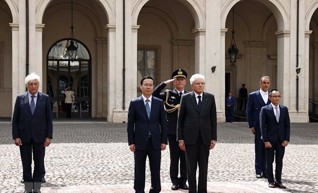 Presidente italiano preside la ceremonia de despedida a su par vietnamita
