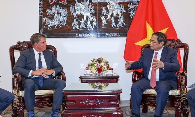 Primer ministro de Vietnam se reúne con ejecutivos de grandes empresas estadounidenses