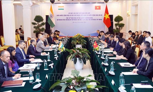 Vietnam y la India procuran por lograr 20 mil millones de dólares en intercambio comercial