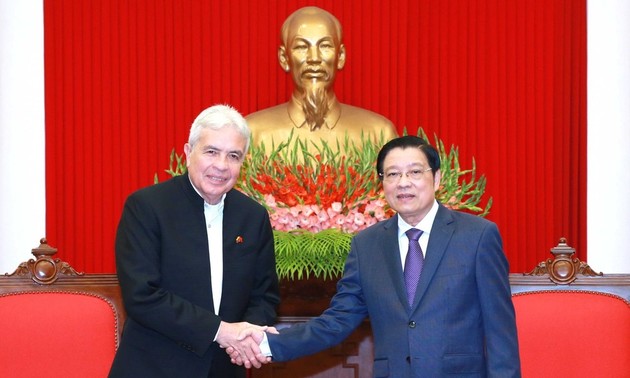 Dirigente vietnamita recibe al ministro de Agricultura Productiva y Tierras de Venezuela